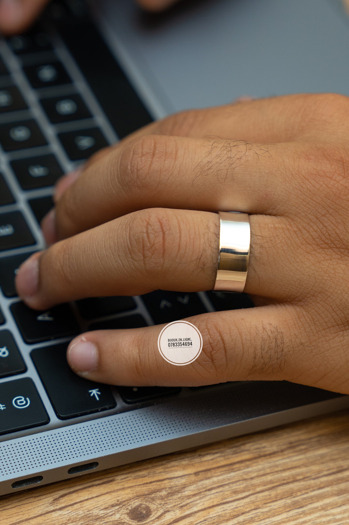 Bague luxe simple