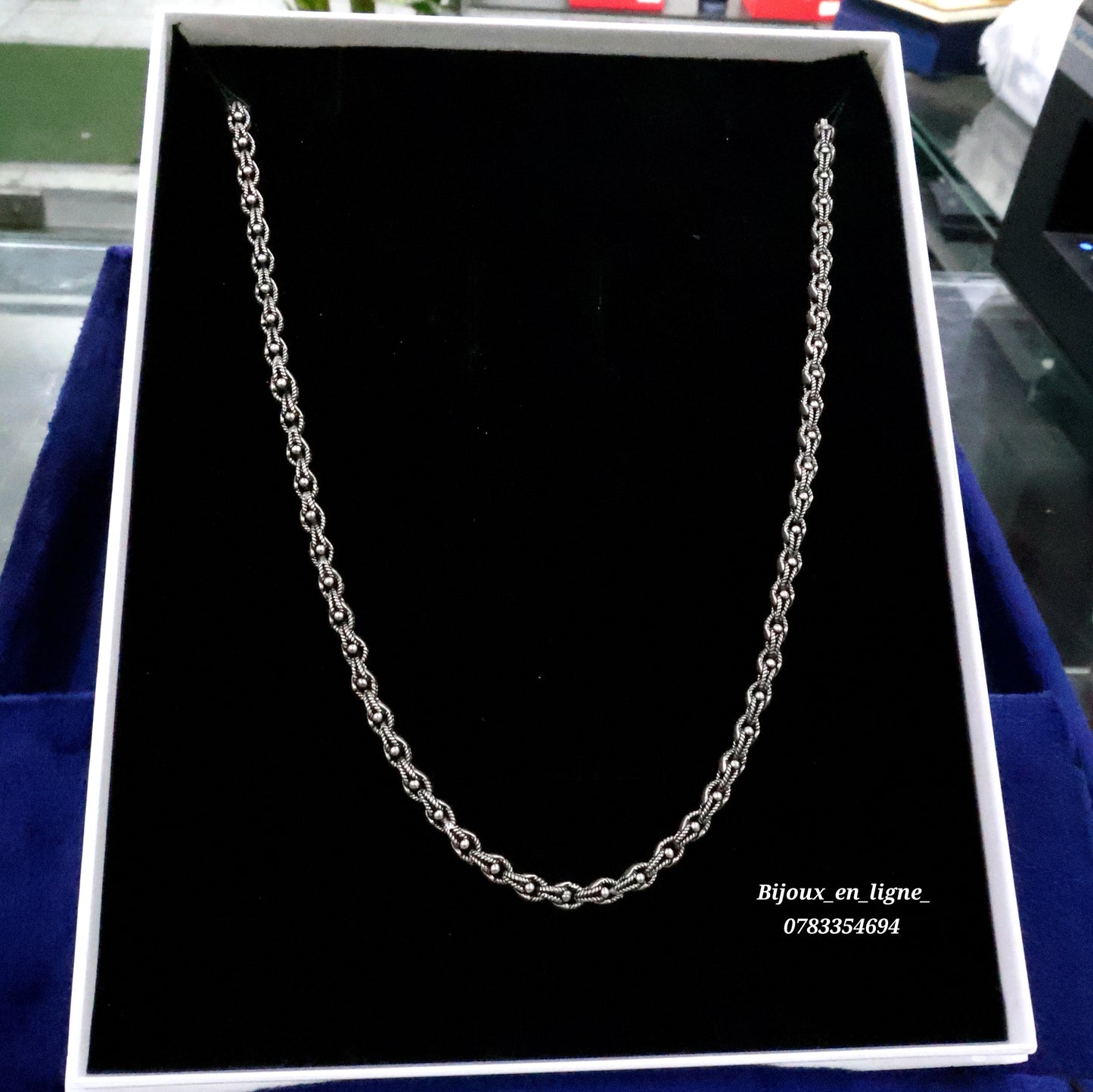 Collier exotic PA290