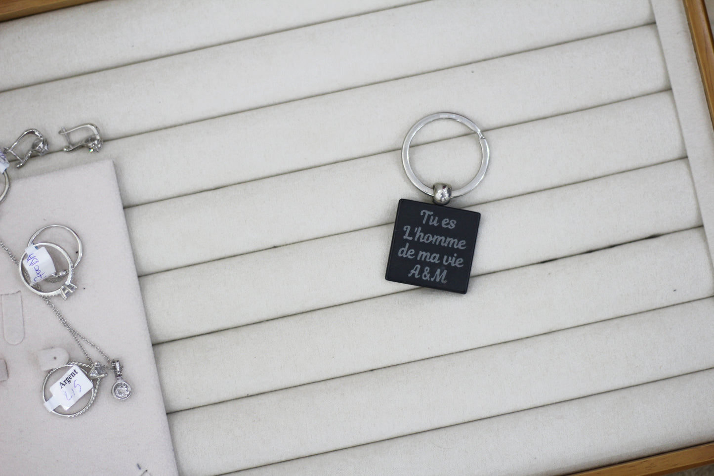 Porte-clé en Acier Noir